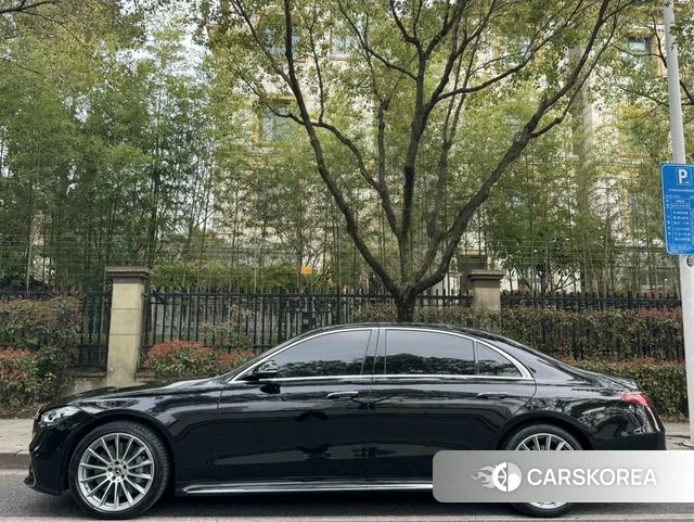 Mercedes-Benz S-Class 2022 Черный из Китая, фото 3