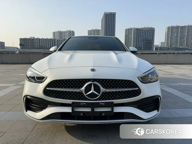 Mercedes-Benz C-class 2025 Белый из Китая, фото 3