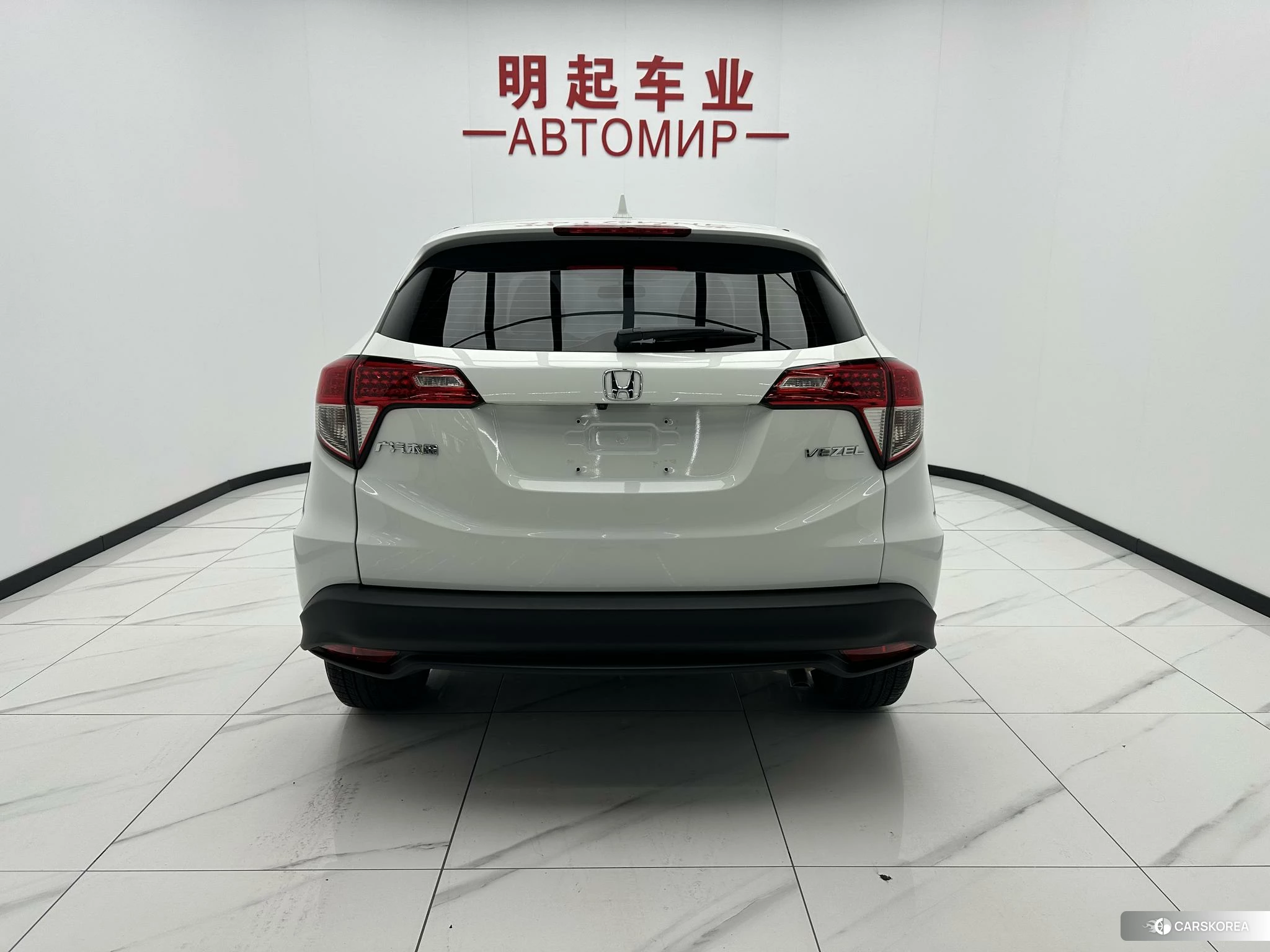 Honda Vezel 2020 Белый из Китая, фото 3