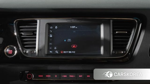 Kia The New Carnival 2018 Белый из Кореи, фото 3