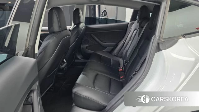 Tesla Model 3 2022 Белый из Кореи, фото 3