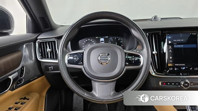 Volvo S90 2021 Черный из Кореи, фото 3
