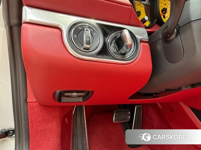 Porsche 718 Boxster id 4507599 из Кореи 3