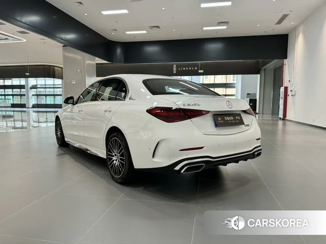 Mercedes-Benz C-class 2024 Белый из Китая, фото 3