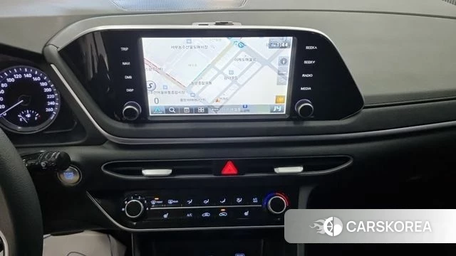 Hyundai Sonata (DN8) 2021 Белый из Кореи, фото 3