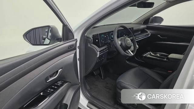 Hyundai The New Tucson Hybrid (NX4) 2025 Белый из Кореи, фото 3