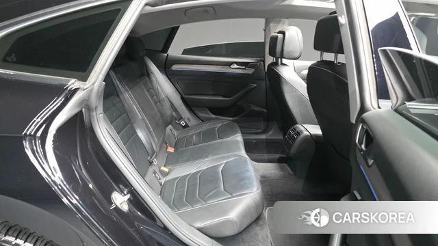 Volkswagen Arteon 2019 Черный из Кореи, фото 3