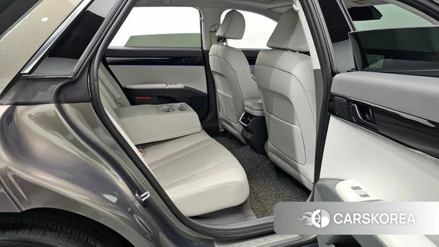 Hyundai Grandeur (GN7) 2023 Коричневый из Кореи, фото 3