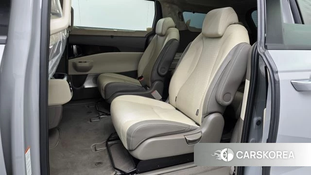 Kia The New Carnival 4th Generation 2024 Серый из Кореи, фото 3