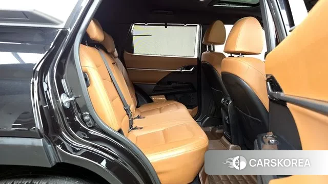 Ssangyong Torres 2022 Черный из Кореи, фото 3
