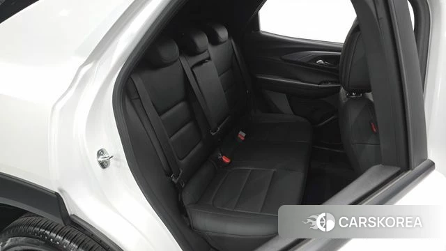 Chevrolet (GM Daewoo) Trailblazer 2021 Белый из Кореи, фото 3