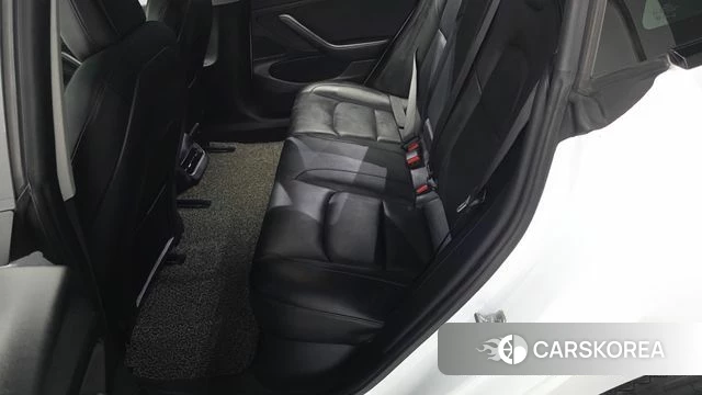 Tesla Model 3 2021 Белый из Кореи, фото 3