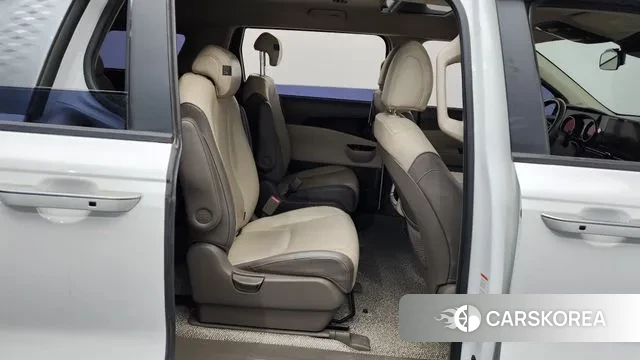 Kia Carnival 4th generation 2021 Белый из Кореи, фото 3