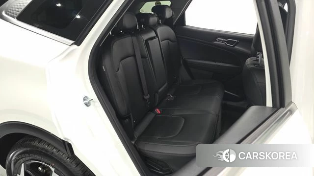 Kia The New Sportage 5th Generation Hybrid 2025 Белый из Кореи, фото 3