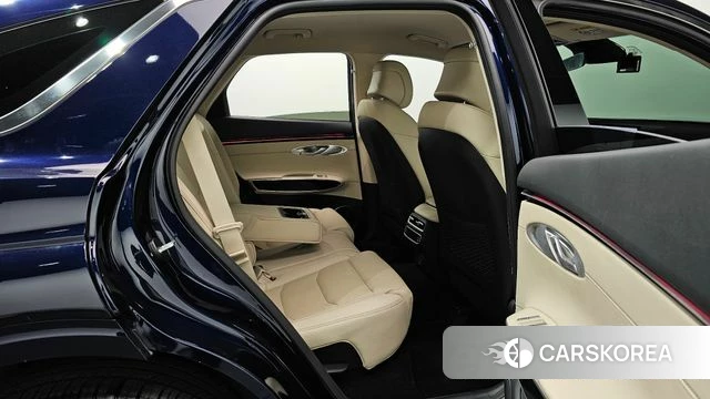 Genesis GV70 2024 Синий из Кореи, фото 3
