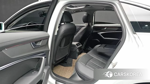 Audi A6 (C8) 2023 Белый из Кореи, фото 3