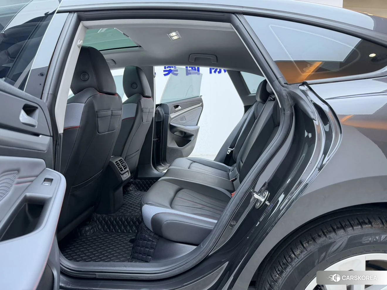 Volkswagen Lamando 2022 Темно-серый из Китая, фото 3