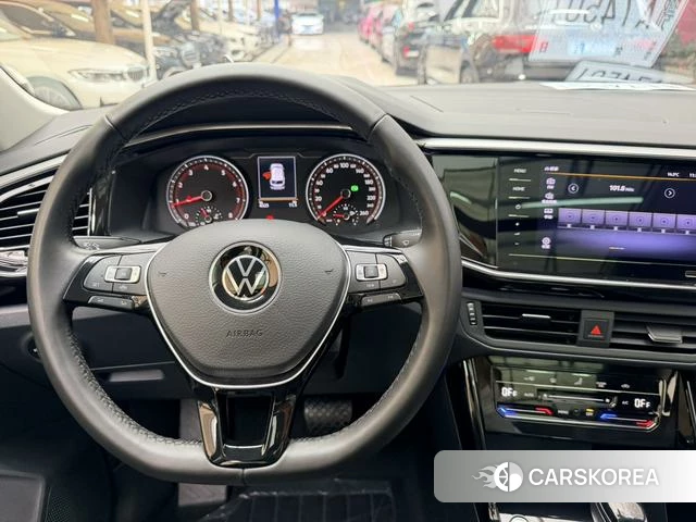 Volkswagen Tayron 2021 Темно-серый из Китая, фото 3