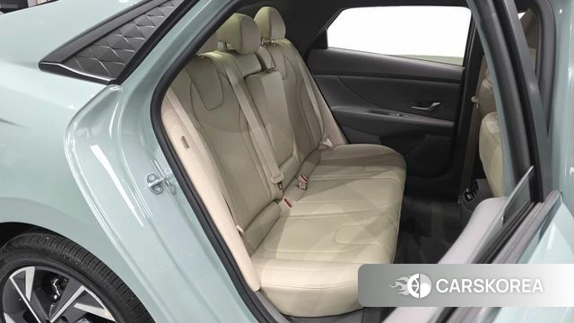 Hyundai The New Avante (CN7) 2025 Зеленый из Кореи, фото 3