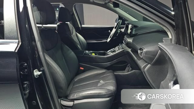 Hyundai The New Santa Fe 2022 Черный из Кореи, фото 3