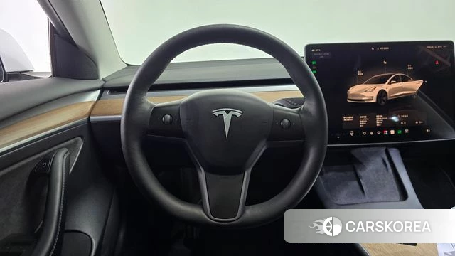 Tesla Model 3 2022 Белый из Кореи, фото 3