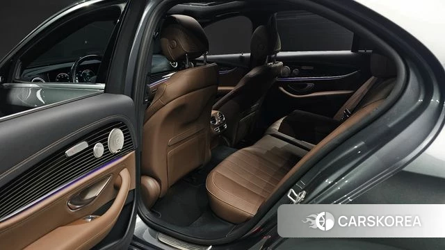 Mercedes-Benz E-Class W213 2021 Серый из Кореи, фото 3