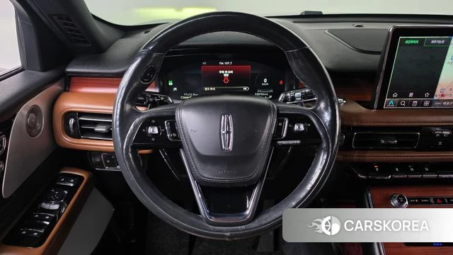 Lincoln Aviator 2nd generation 2021 Черный из Кореи, фото 3