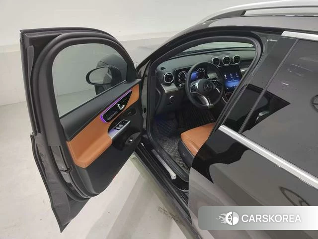 Mercedes-Benz GLC 2024 Черный из Китая, фото 3