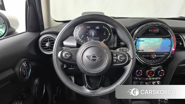 Mini Cooper 2021 Зеленый из Кореи, фото 3