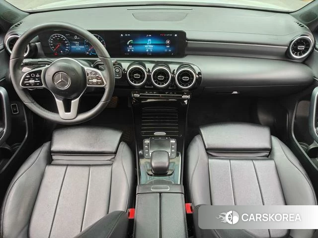 Mercedes-Benz A-Class 2020 Белый из Китая, фото 3
