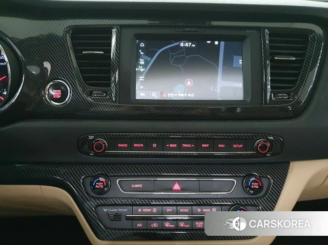 Kia The New Carnival 2018 Белый из Кореи, фото 3