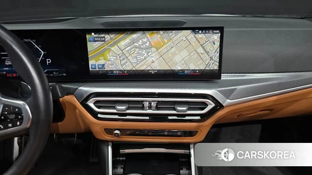 BMW 3 Series (G20) 2023 Белый из Кореи, фото 3
