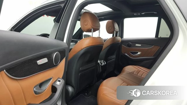 Mercedes-Benz GLC-Class X253 2022 Белый из Кореи, фото 3