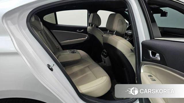 Genesis The New G70 2022 Белый из Кореи, фото 3