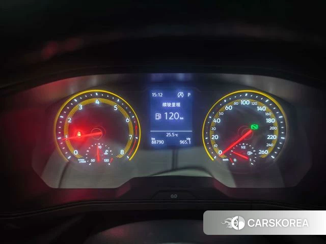 Volkswagen Tharu 2021 Темно-серый из Китая, фото 3