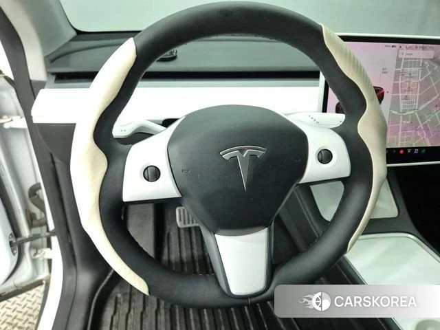 Tesla Model Y 2021 Белый из Кореи, фото 3