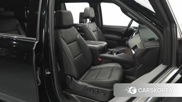 Chevrolet (GM Daewoo) Tahoe 2023 Черный из Кореи, фото 3