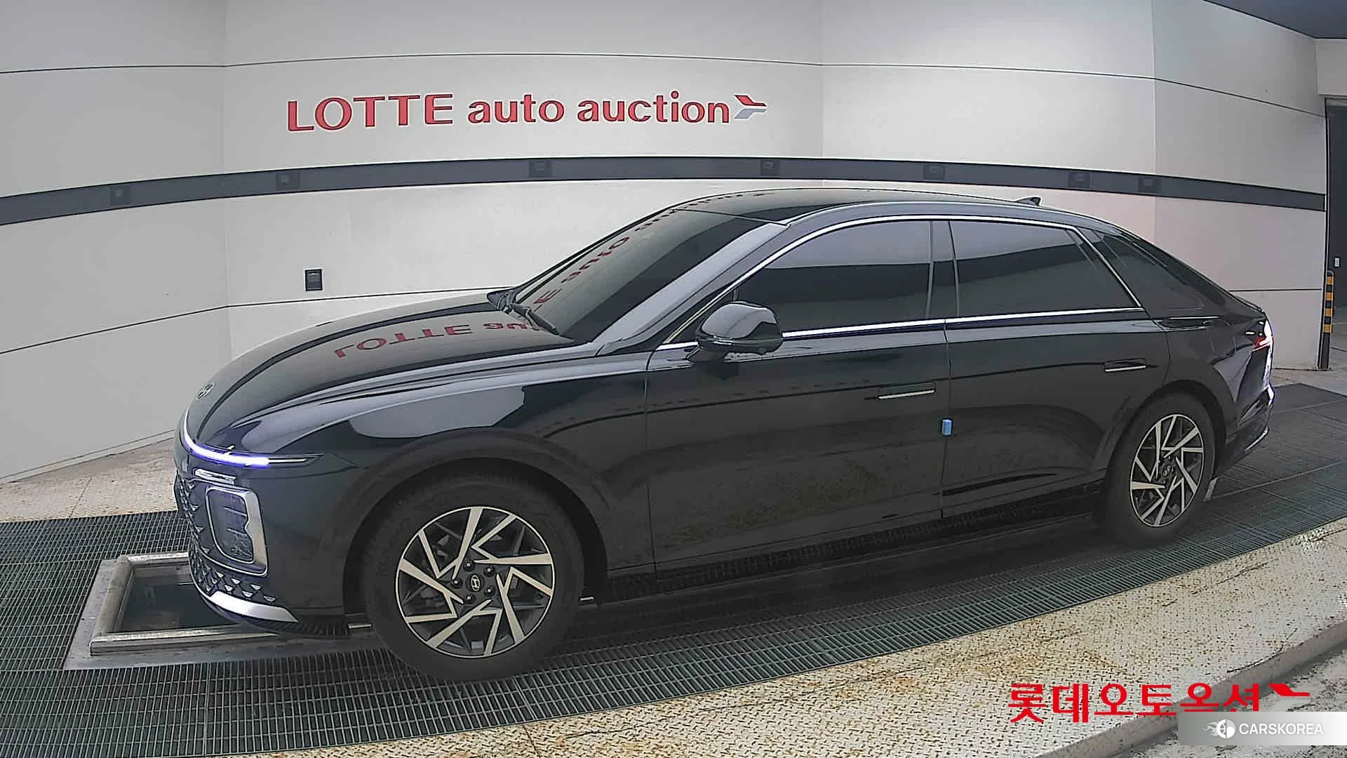 Hyundai Grandeur Hybrid 2023 Abyss Black Pearl из Кореи, фото 3
