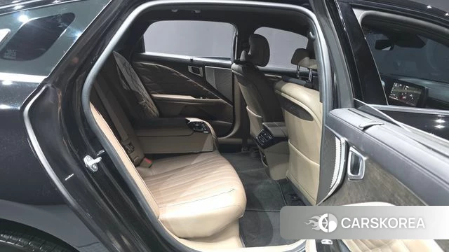 Kia K8 Hybrid 2024 Черный из Кореи, фото 3