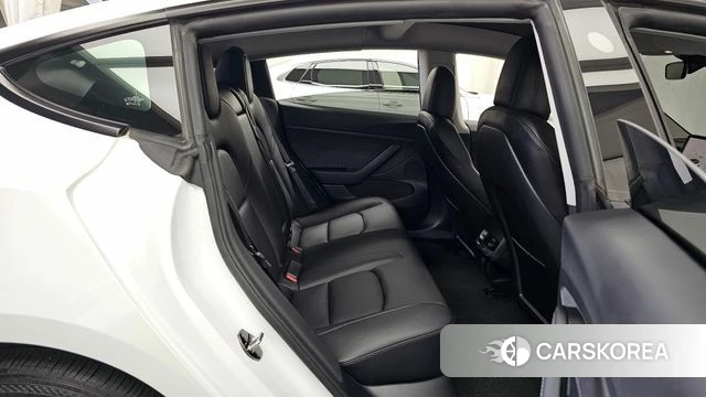 Tesla Model 3 2022 Белый из Кореи, фото 3