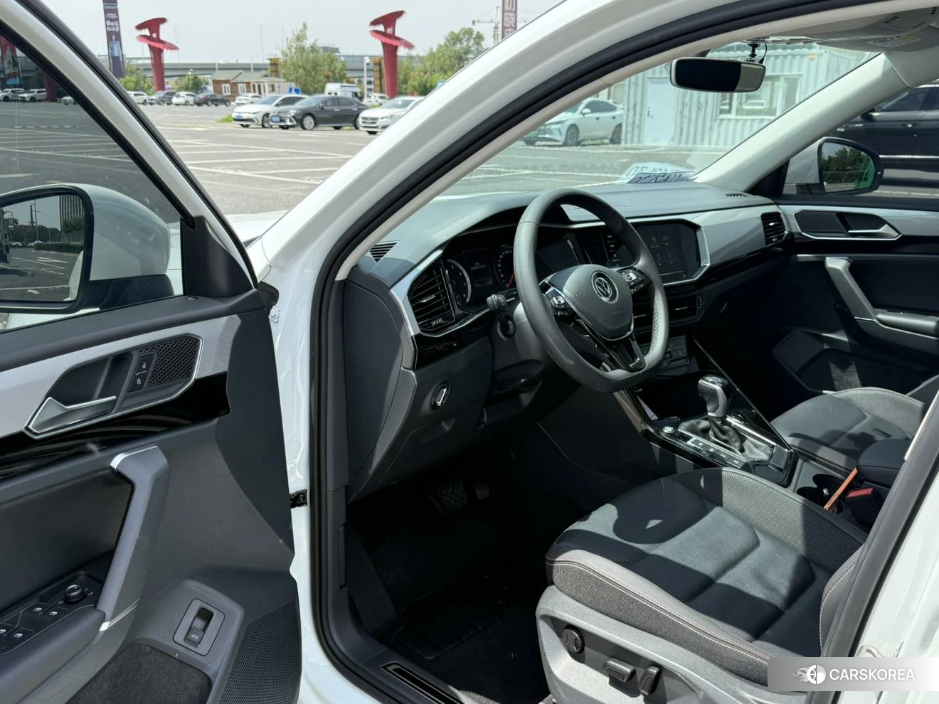Volkswagen Tayron 2021 Белый из Китая, фото 3