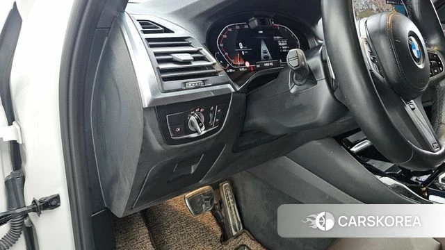 BMW X3 (G01) 2023 Белый из Кореи, фото 3