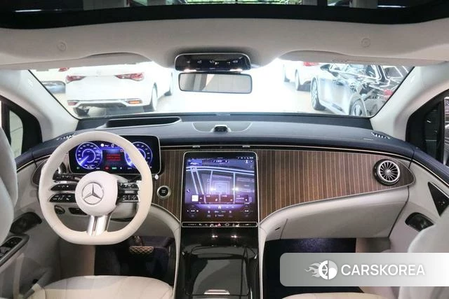 Mercedes-Benz EQE 2024 Серебристо-серый из Китая, фото 3