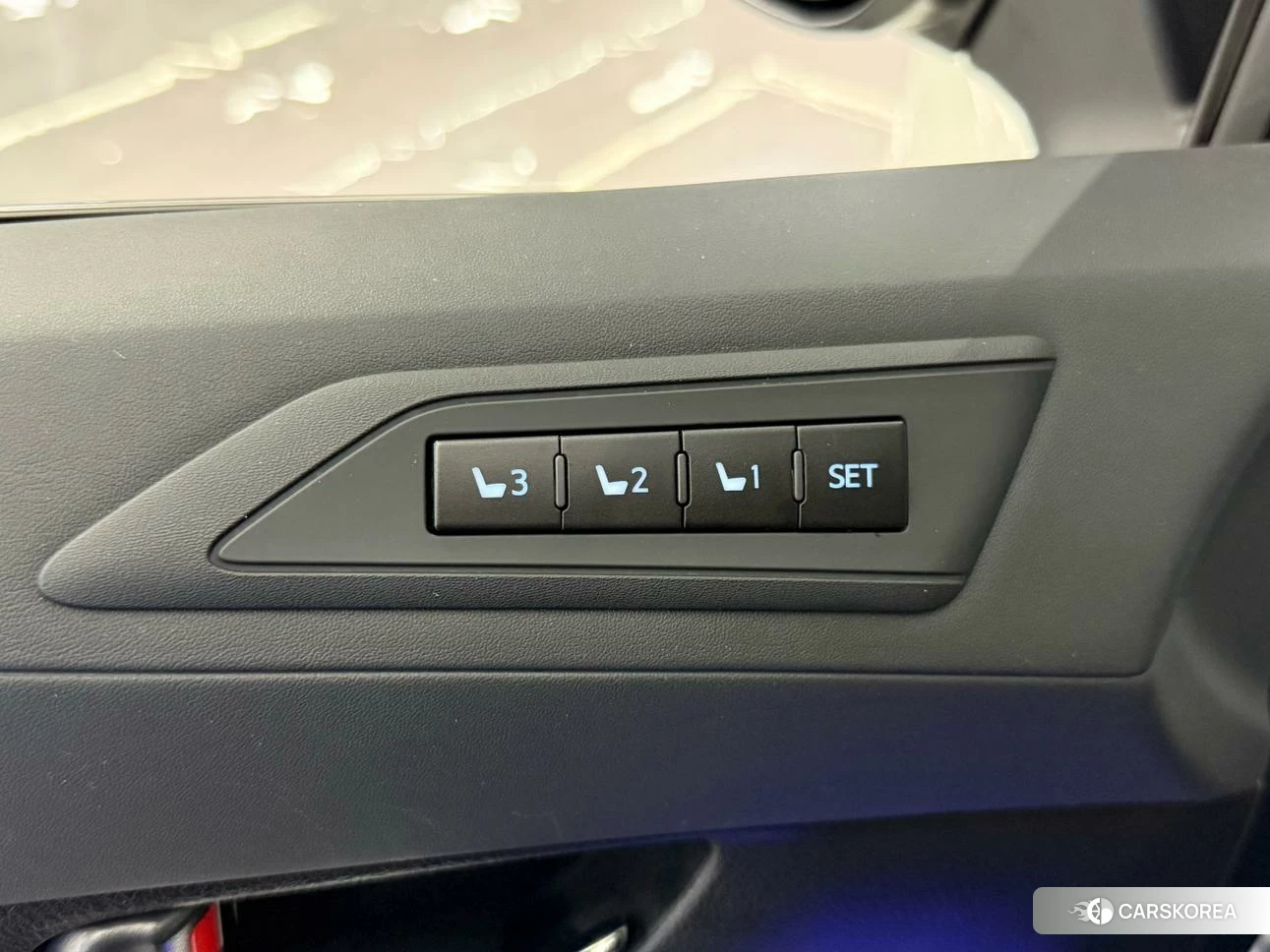 Toyota Vellfire 2021 Белый из Китая, фото 3