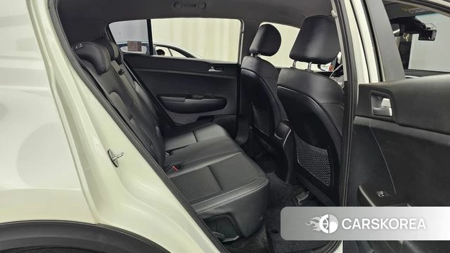 Kia Sportage The Bold 2021 Белый из Кореи, фото 3