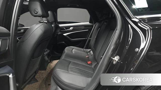 Audi A6 (C8) 2019 Черный из Кореи, фото 3