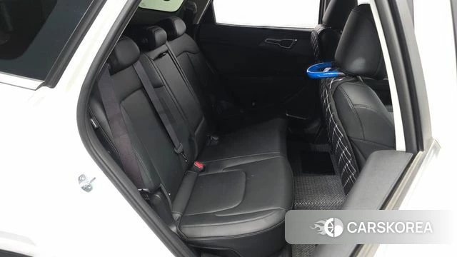 Kia Sportage 5th Generation 2023 Белый из Кореи, фото 3