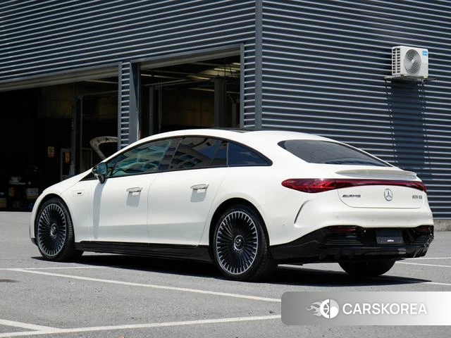 Mercedes-Benz AMG EQS 2024 Белый из Китая, фото 3