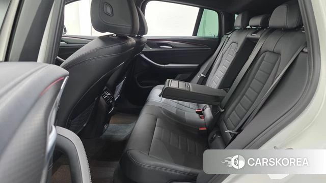 BMW X4 (G02) 2025 Белый из Кореи, фото 3
