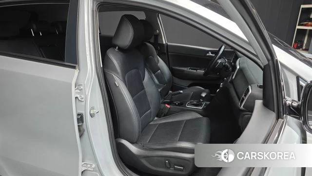 Kia Sportage The Bold 2020 Серебряный из Кореи, фото 3